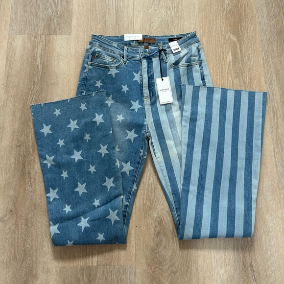 Judy Blue Denim - Judy Blue High Waist Flare Flag Jeans Size 11/30